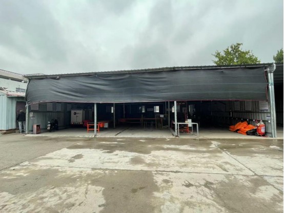 20f1e15d8528895b89dec24cb3dc6552.jpg 6.工業(yè)南路329號(hào)院內(nèi)物流園東側(cè)公開(kāi)招租公告-1.jpg